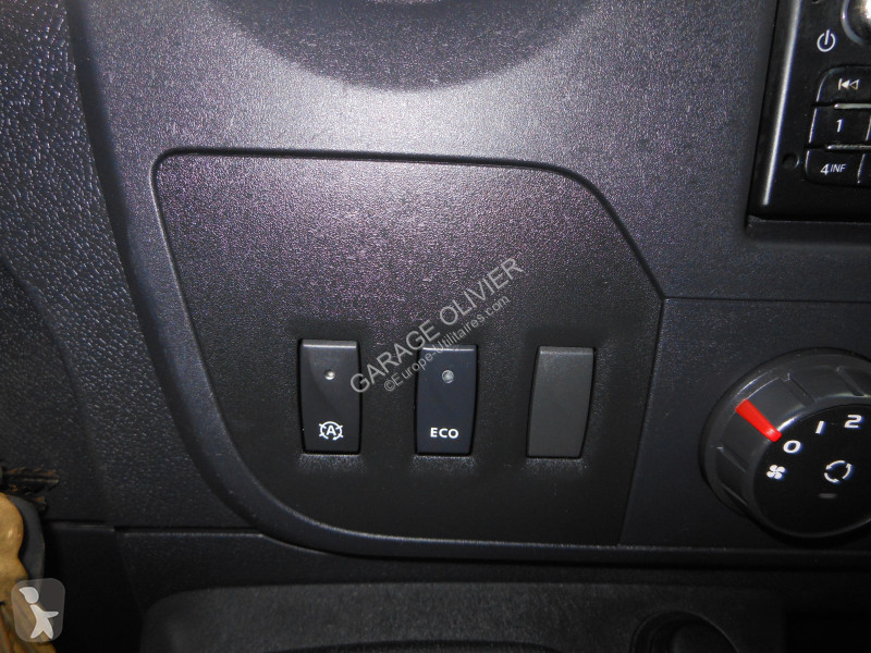 Véhicule utilitaire Renault CDC Double Cabine...