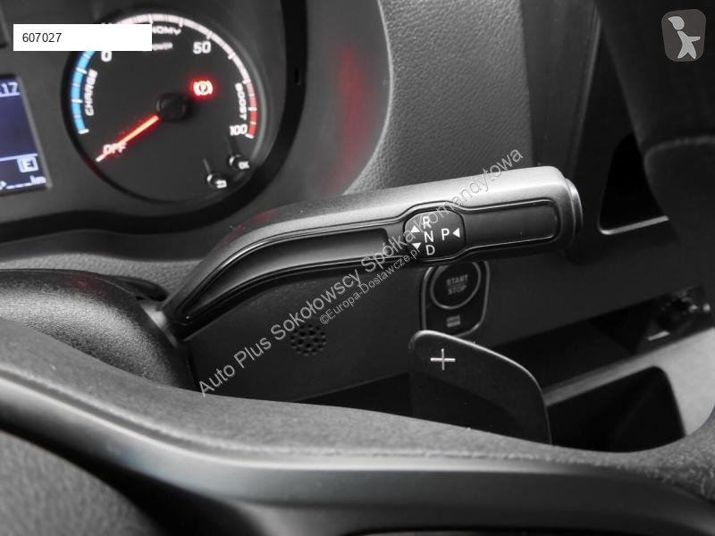 Véhicule utilitaire Mercedes ESPRINTER NOWY...