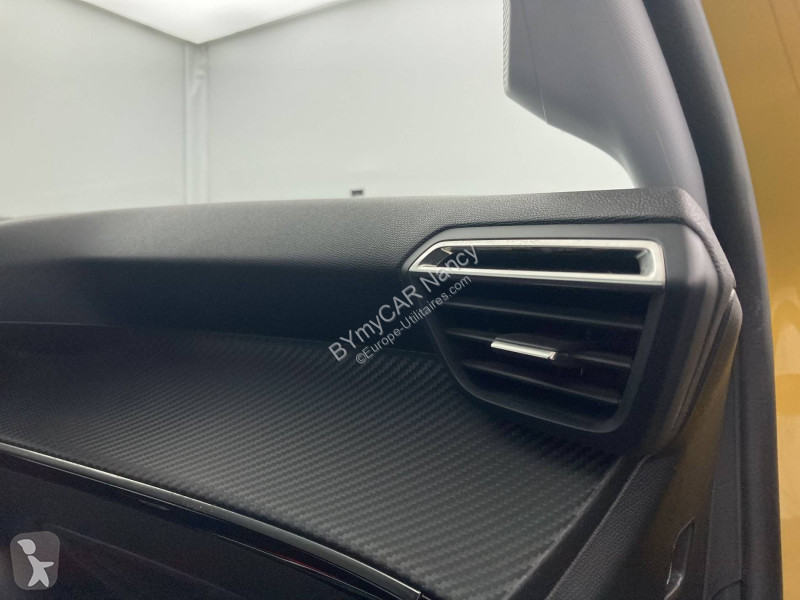 Furgoneta Peugeot 208 BlueHDi 100 S&S BVM6