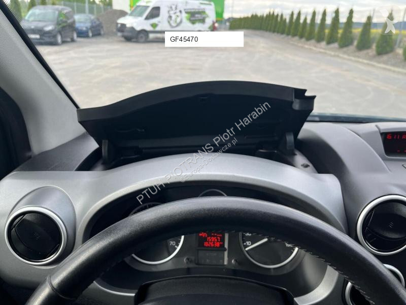 Véhicule utilitaire Citroën BERLINGO MULTISPACE...