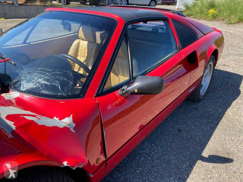 Autoutilitară Ferrari