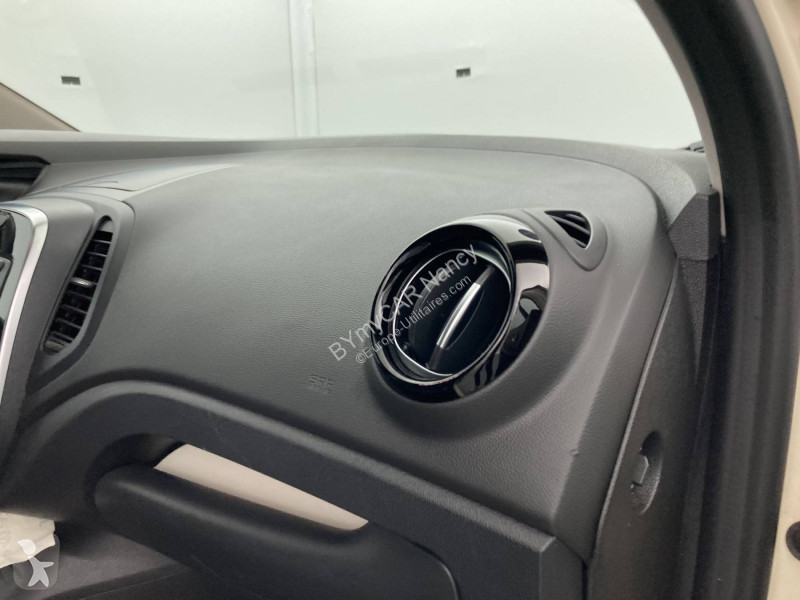 Veicolo commerciale Renault Captur TCe 150 FAP EDC