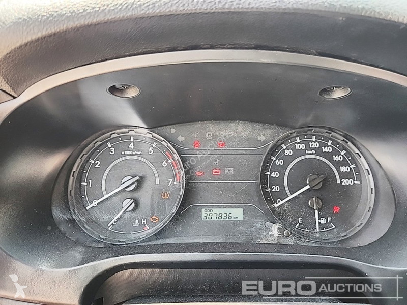 Véhicule utilitaire Toyota Hilux