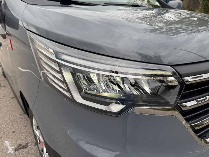 عربة نفعية Renault BLUE DCI 150 BVA9 GSR2 RED...