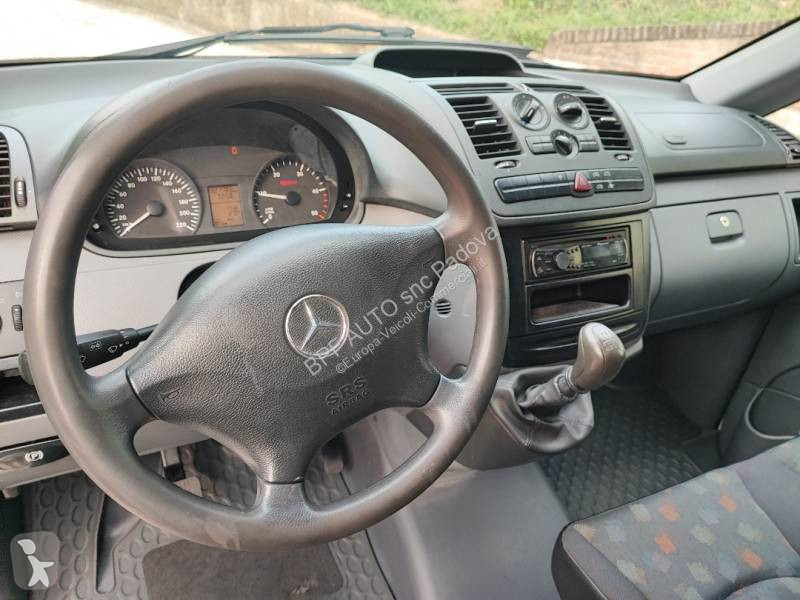 Furgoneta Mercedes