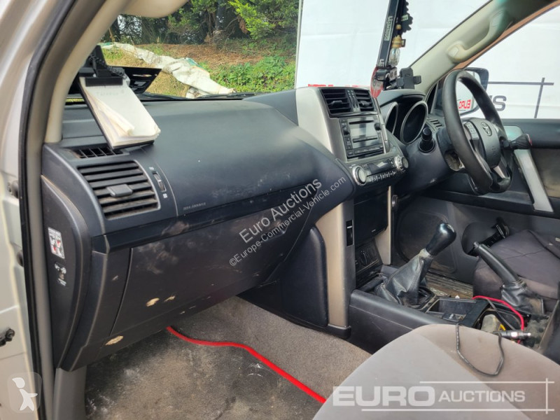 Furgoneta Toyota Landcruiser