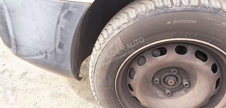 Véhicule utilitaire Peugeot