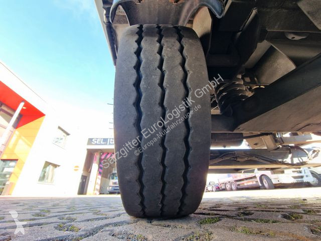 Véhicule utilitaire Mercedes / 6D