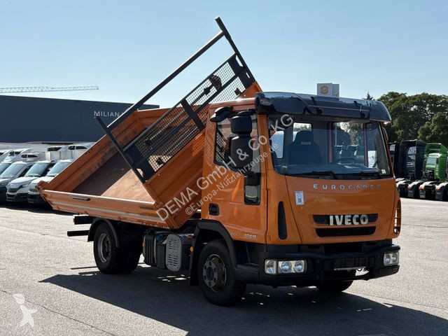 Véhicule utilitaire Iveco...