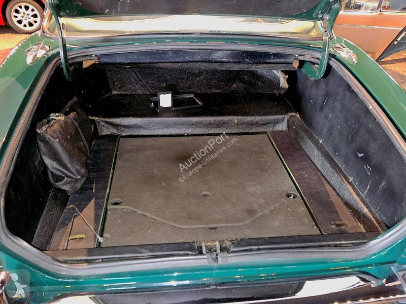 Véhicule utilitaire Jaguar (series II) 4.2...