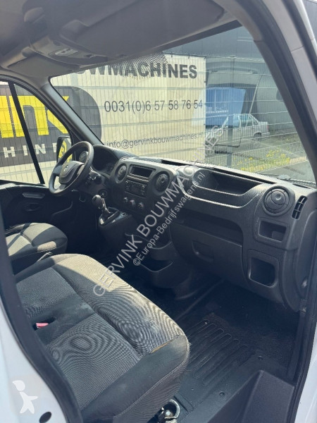 Véhicule utilitaire Renault Klubb K 32