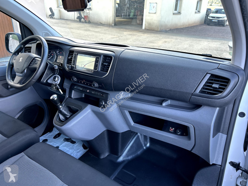 Peugeot 1.6 Bluehdi 95 Premium Pack van