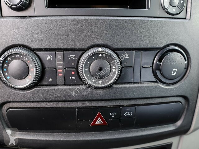 Véhicule utilitaire Mercedes 316CDI...