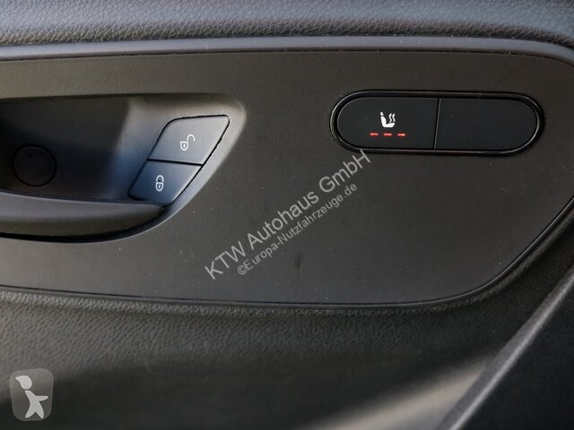 Užitkové vozidlo Mercedes 317...