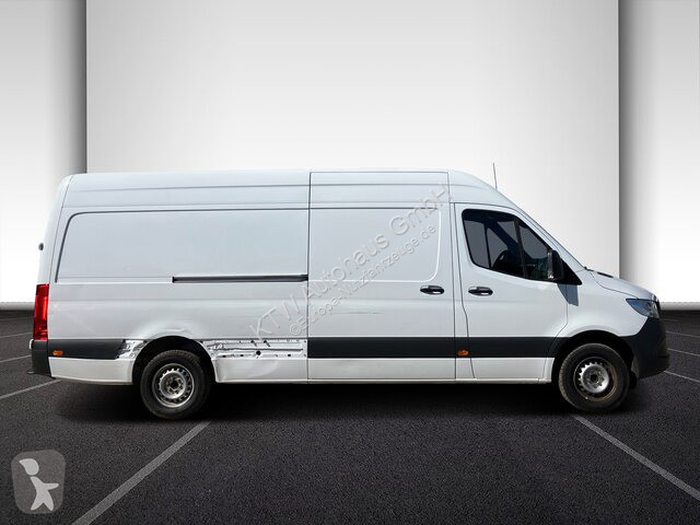 Užitkové vozidlo Mercedes 317...