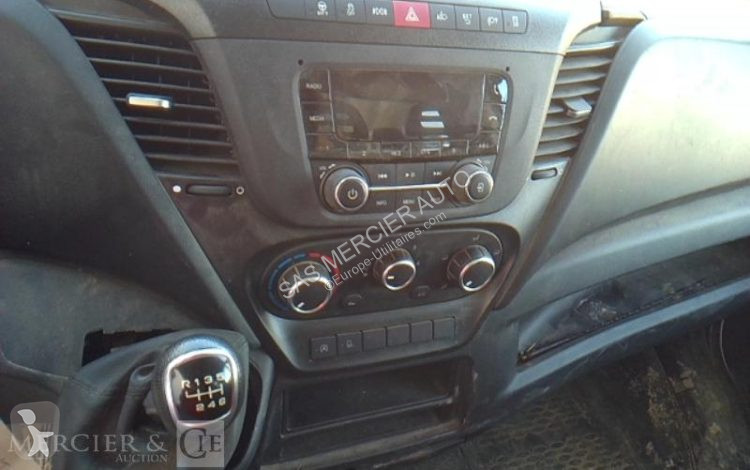 Furgoneta Iveco