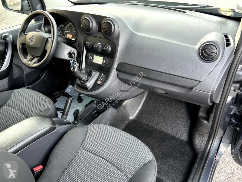 عربة نفعية Mercedes Mixto Extra Long Pro