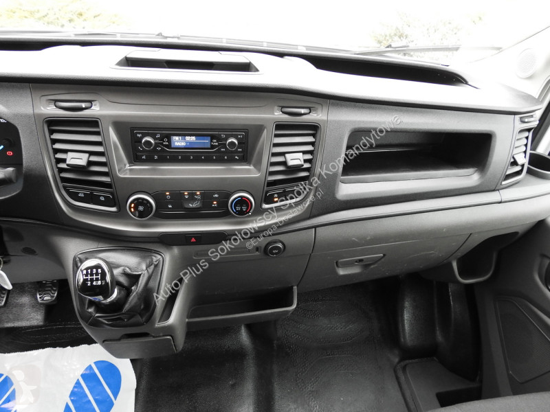 Samochód dostawczy Ford  TRANSIT