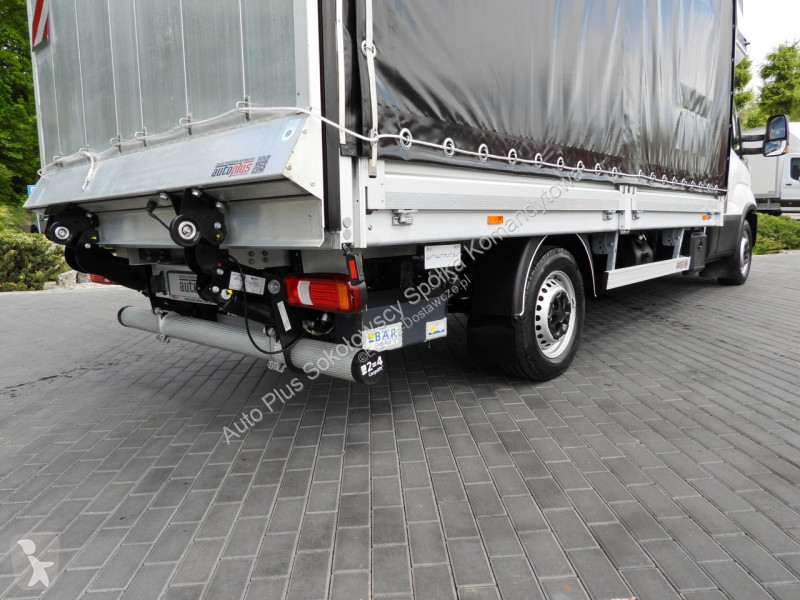 Furgoneta Iveco 35S18 DAILY