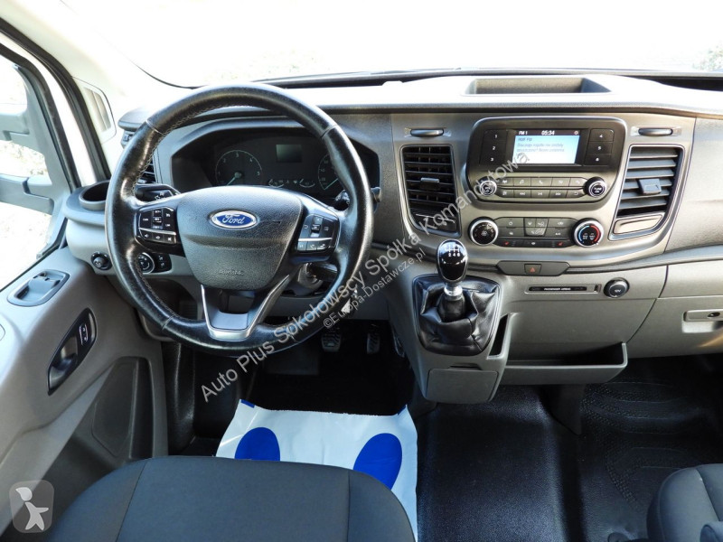 Samochód dostawczy Ford 4 x 4 TRANSIT