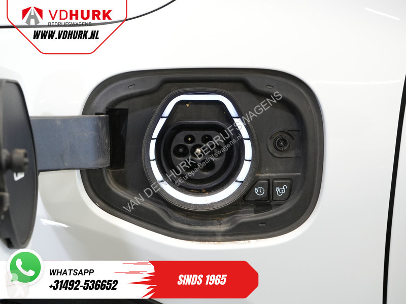 Nyttofordon Ford 2.5 PHEV 225 pk Titanium...