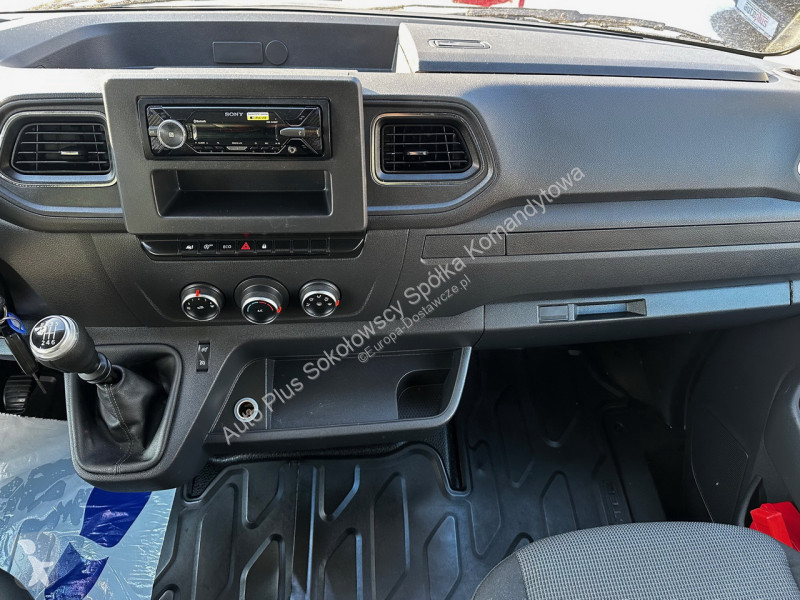 عربة نفعية Renault  MASTER