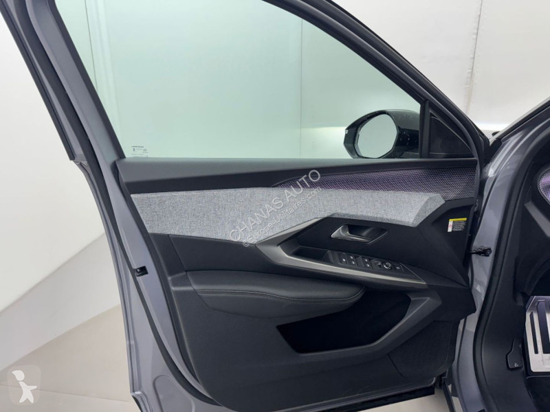 Furgoneta Peugeot 1.2 Hybrid 145 GT e-DCS6+Pack...