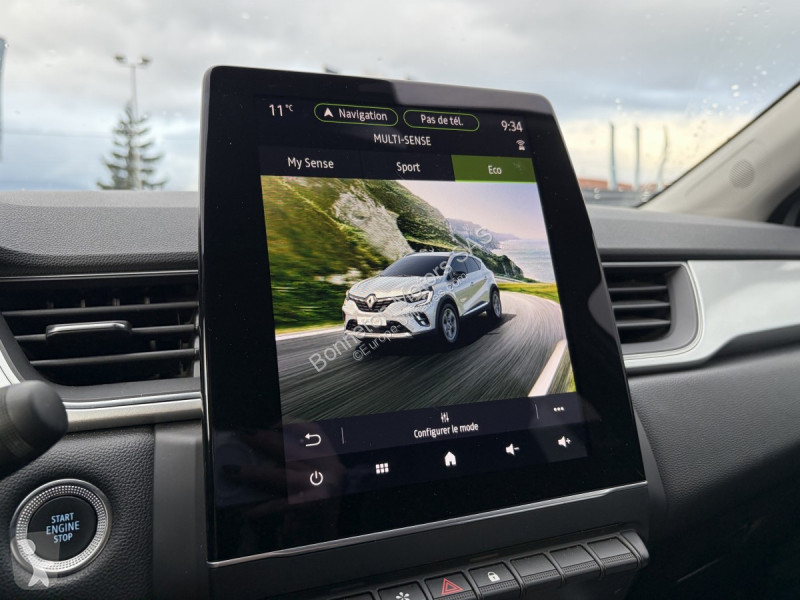 Samochód dostawczy Renault (2) techno E-Tech...