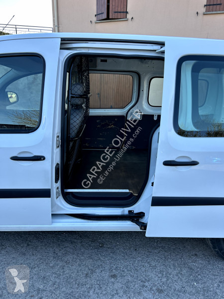 عربة نفعية Renault Maxi Grand Volume 1.5 Blue...