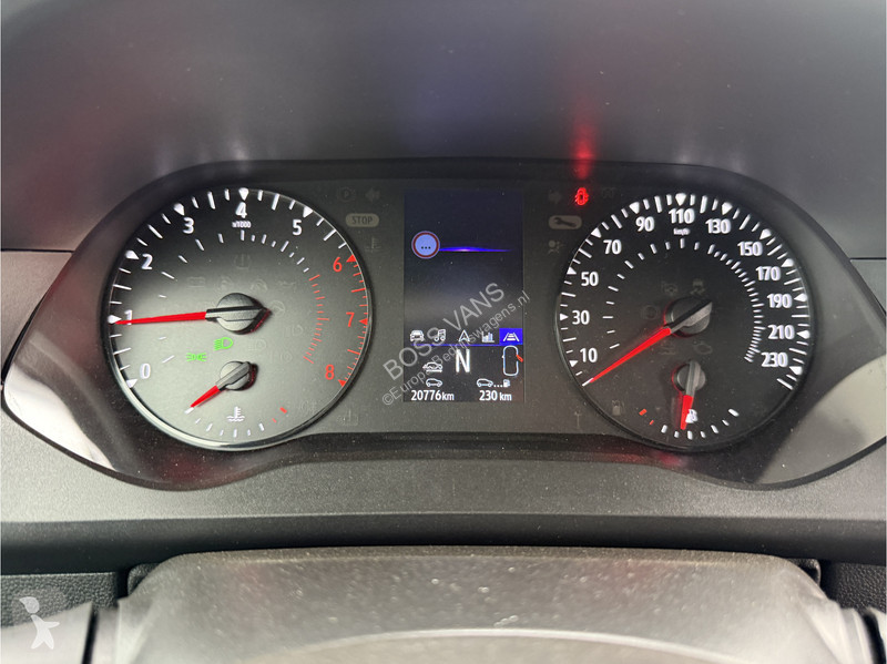 Samochód dostawczy Renault Grand Comfort TCe...