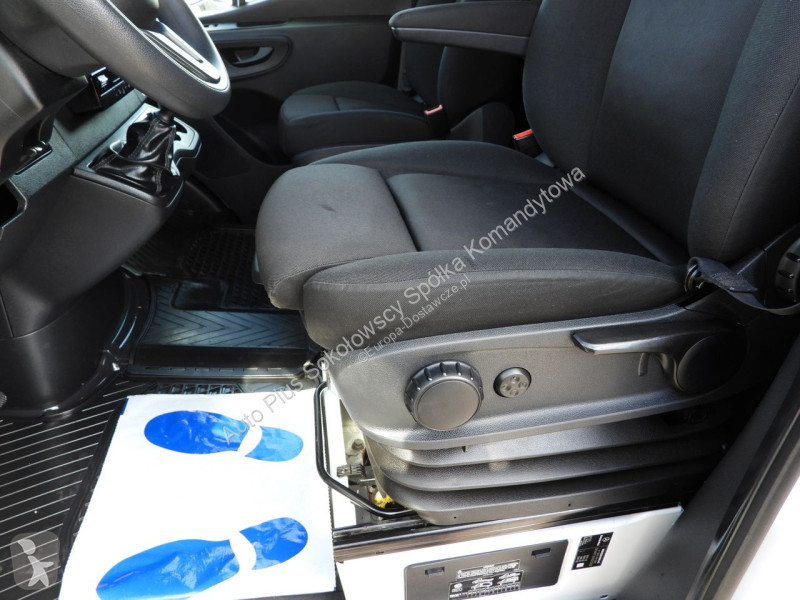 Autoutilitară Mercedes 23RANSIT