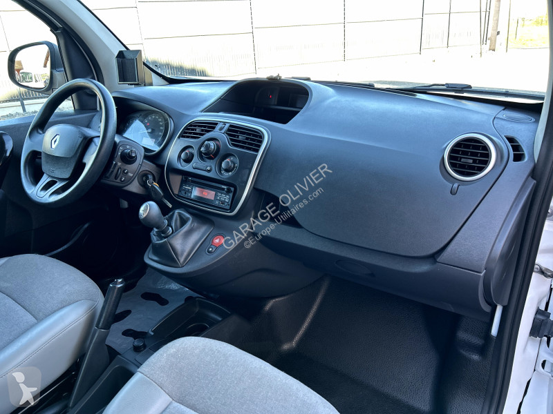 Véhicule utilitaire Renault Maxi Grand Volume...
