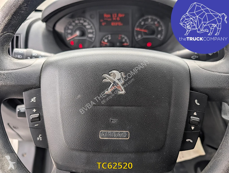 Furgoneta Peugeot 3t3 2l blue hdi 110 pack