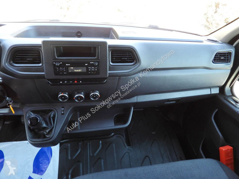 عربة نفعية Renault  MASTER