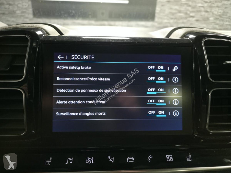 Véhicule utilitaire Citroën C5 AIRCROSS 2.0...
