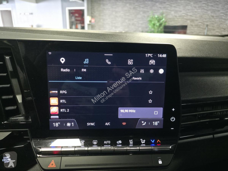 Samochód dostawczy Renault AUSTRAL 1.2 Mild...