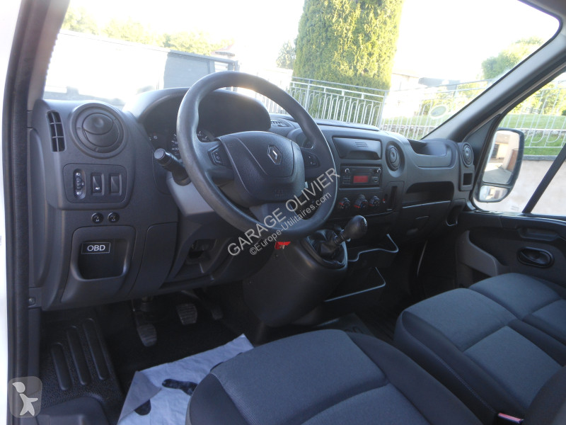 Véhicule utilitaire Renault Châssis Cabine...