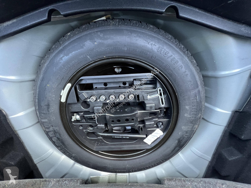 Furgoneta Renault III 2.0 DCI 150ch BV6...