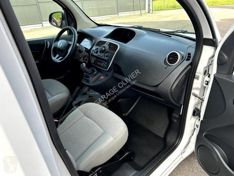 Комерційні автомобілі Renault Maxi Grand Volume...