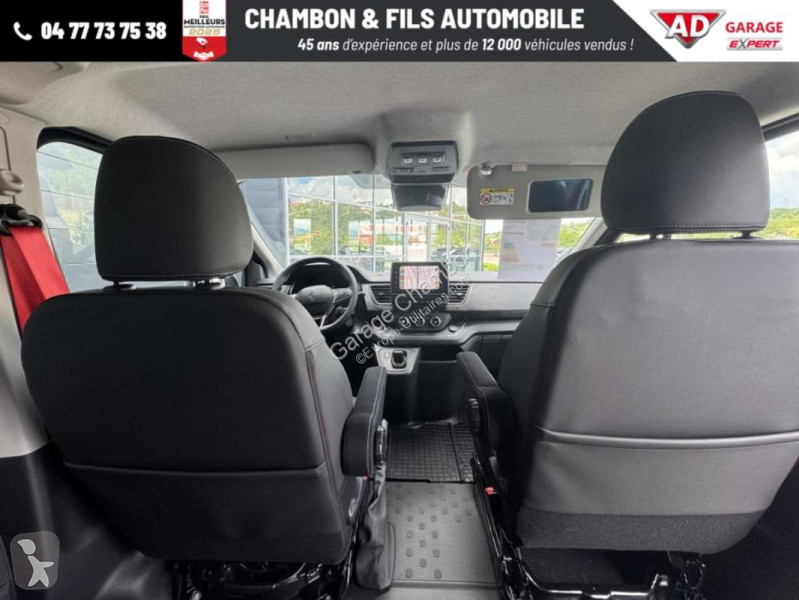 Véhicule utilitaire Renault CABINE APPROFONDIE...
