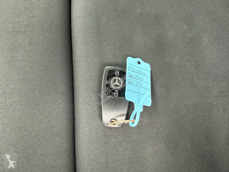 Furgoneta Mercedes 319 3.0 V6 6-cilinder L2H2...