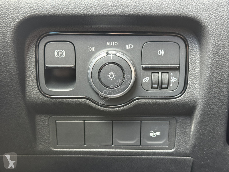 Furgoneta Mercedes 112 51 kWh L2 284 WLTP 98,8...