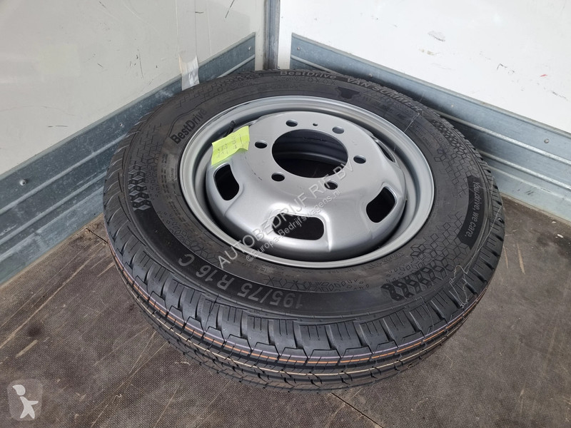 Samochód dostawczy Iveco 35C16 3.0D Koffer/...