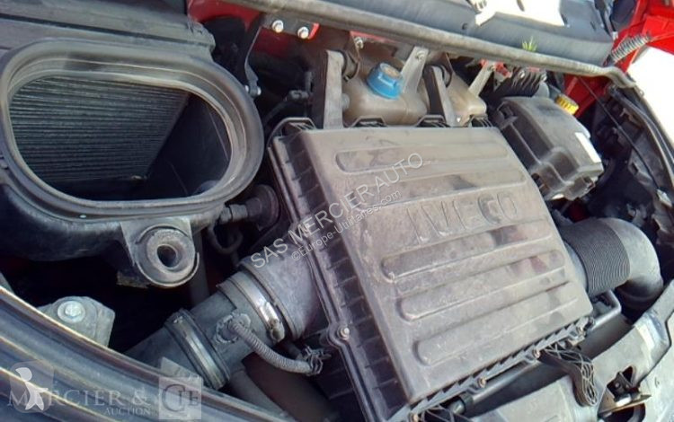 عربة نفعية Iveco