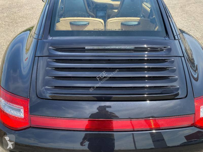 Véhicule utilitaire Porsche