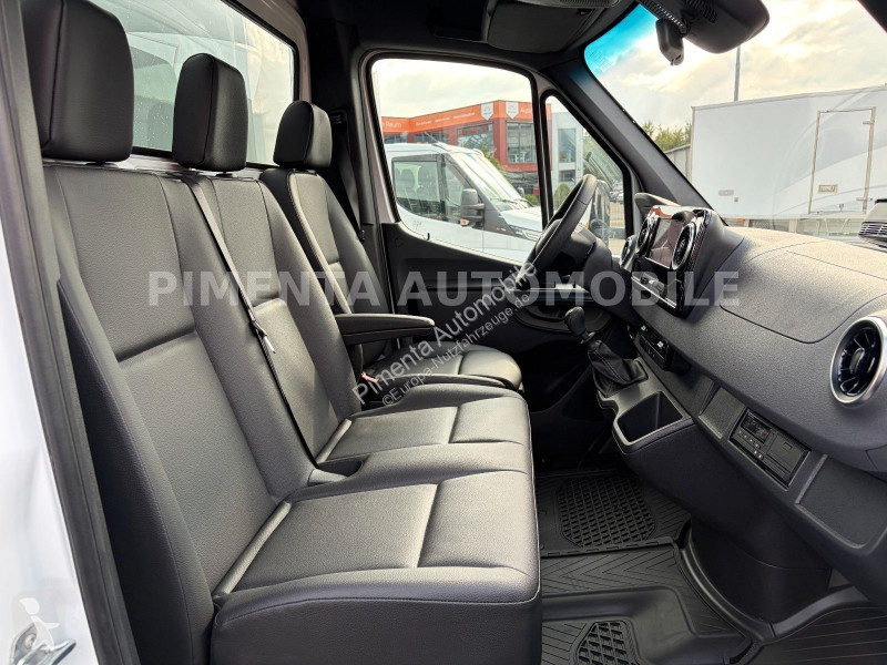Furgoneta Mercedes 517 43 5t ALU PRITSCHE 4,40m...