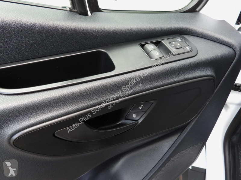 Коммерческий автомобиль Mercedes 25OXER