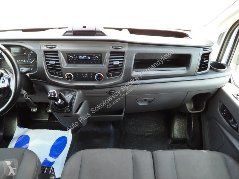 Samochód dostawczy Ford  TRANSIT