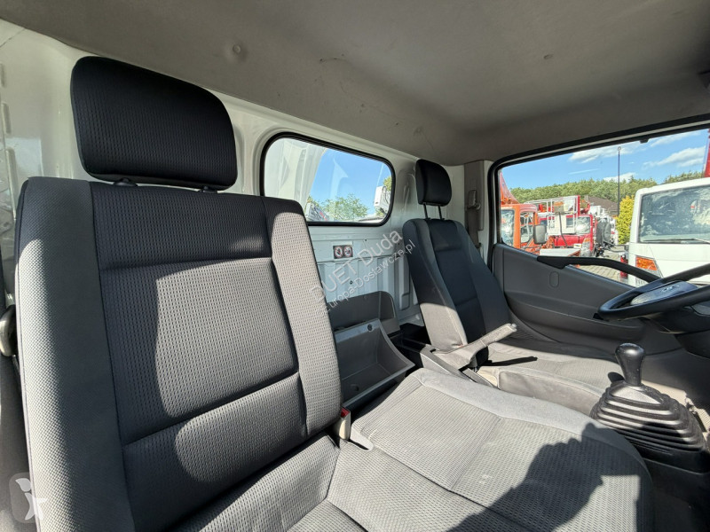 Furgoneta Nissan