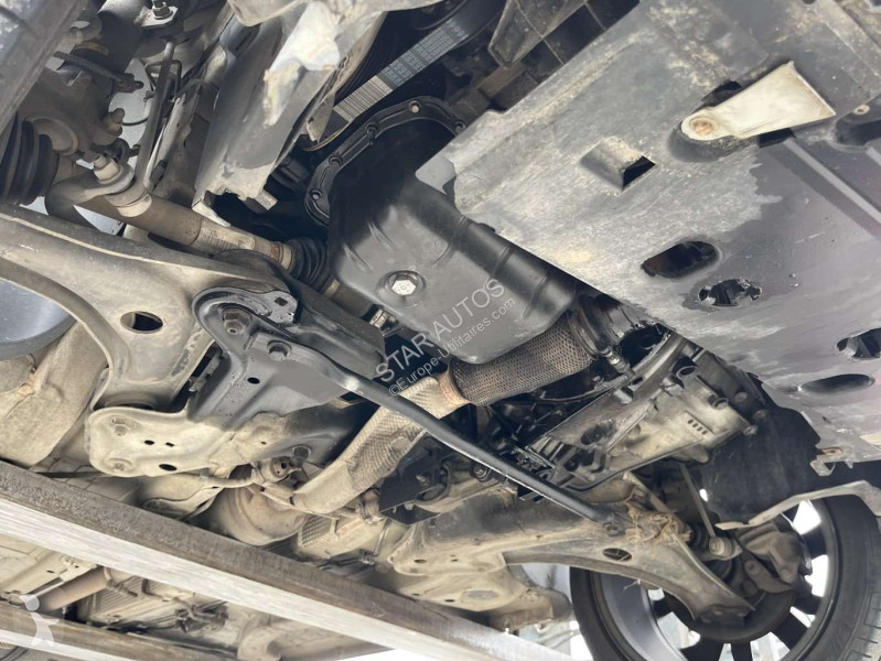 عربة نفعية Peugeot
